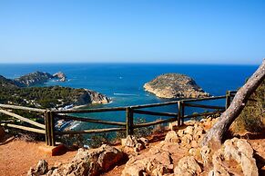 Jardines de Ancora in Platja de l Arenal