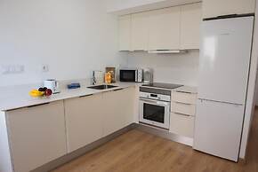 Marina B1 4 pax in J vea