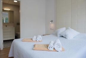 Marina B1 4 pax in J vea