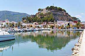 Marina A7 4 pax in Els Poblets