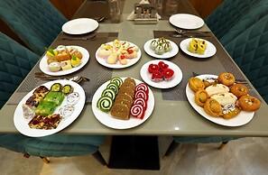 Hotel RGS Crystal