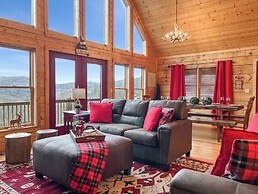 Mars Hill Cabin Retreat Mountain Views, Hot Tub, and Adventure Awaits