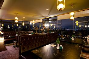 Grand Ambiance Hotel