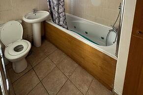 Dagenham - Stay 5 - Garden - Parking - Petfriendly