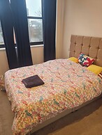 2 Beds Flat Centrally Located 2 Mins From Station