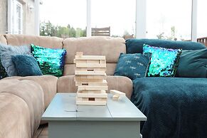 Greenknowes Entire Private Estate