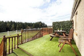 Greenknowes Entire Private Estate