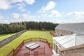 Greenknowes Entire Private Estate