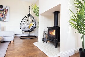 Greenknowes Entire Private Estate