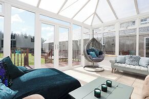 Greenknowes Entire Private Estate