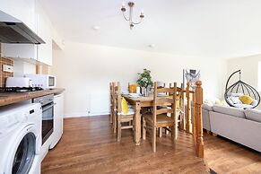 Greenknowes Entire Private Estate