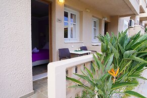 Primavera Beach Resort