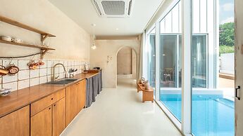 Laetari Pension, Gyeongju