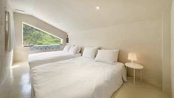 Laetari Pension, Gyeongju