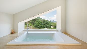 Laetari Pension, Gyeongju