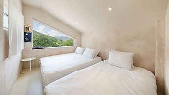 Laetari Pension, Gyeongju