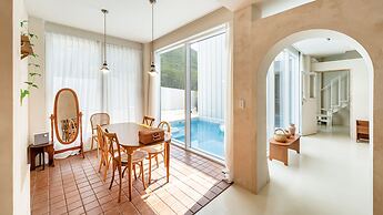 Laetari Pension, Gyeongju