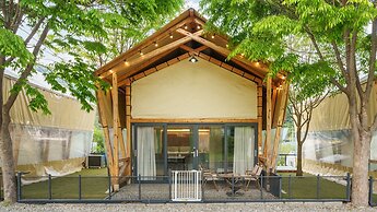 Jat Hyanggi Pureun Forest Campground