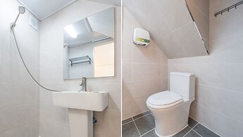 Jat Hyanggi Pureun Forest Campground