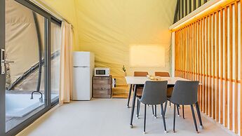 Jat Hyanggi Pureun Forest Campground