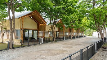 Jat Hyanggi Pureun Forest Campground