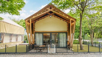 Jat Hyanggi Pureun Forest Campground