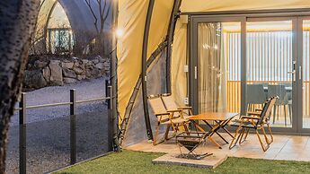 Jat Hyanggi Pureun Forest Campground