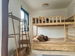 Cozy Holiday Home in San Pablo City for Groups of 8-10