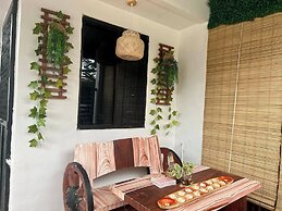 Cozy Holiday Home in San Pablo City for Groups of 8-10