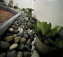 Cozy Holiday Home in San Pablo City for Groups of 8-10