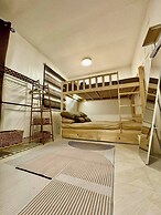 Cozy Holiday Home in San Pablo City for Groups of 8-10