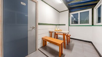 Pohang In The Blue Spa Pension