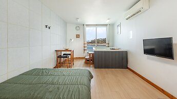 Pohang In The Blue Spa Pension