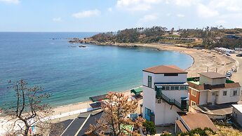 Pohang In The Blue Spa Pension