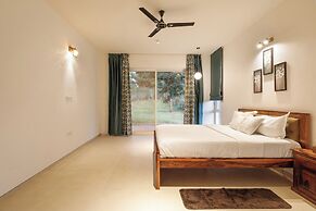 Royal County Villa by Stayjade
