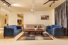 Royal County Villa by Stayjade