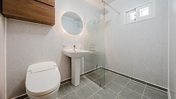 Yeongheungdo Stay Noc Pool Villa