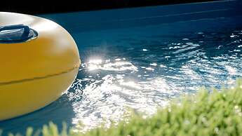 Yeongheungdo Stay Noc Pool Villa