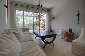 Villa Elias 3BR with Jacuzzi & Pool