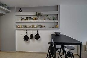 Villa Elias 3BR with Jacuzzi & Pool