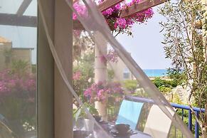 Villa Elias 3BR with Jacuzzi & Pool