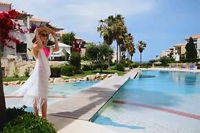 Villa Elias 3BR with Jacuzzi & Pool