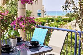 Villa Elias 3BR with Jacuzzi & Pool