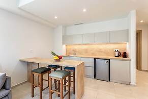 Grec Suites Dafni Athens