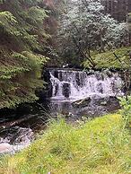 Standard Cabin in Crianlarich, West Highland way