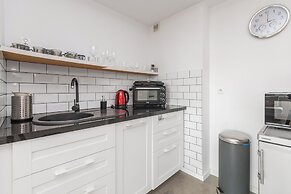 Z widokiem na sopot by Grand Apartments