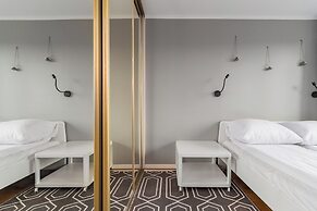 Z widokiem na sopot by Grand Apartments