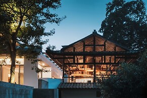 Emeishan Hetang Yunqi Tangquan Homestay