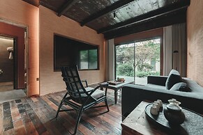 Emeishan Hetang Yunqi Tangquan Homestay