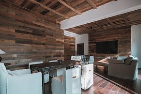 Emeishan Hetang Yunqi Tangquan Homestay